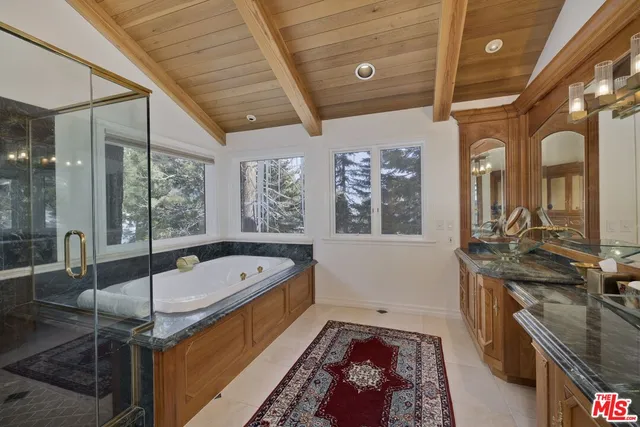 $2,950,000 | 370 Ranch Road, Mammoth Lakes, CA 93546