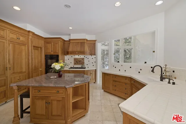 $2,950,000 | 370 Ranch Road, Mammoth Lakes, CA 93546