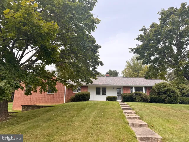 $2,650 | 2710 Academy Drive, Westminster, MD 21157