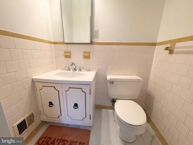 $2,650 | 2710 Academy Drive, Westminster, MD 21157