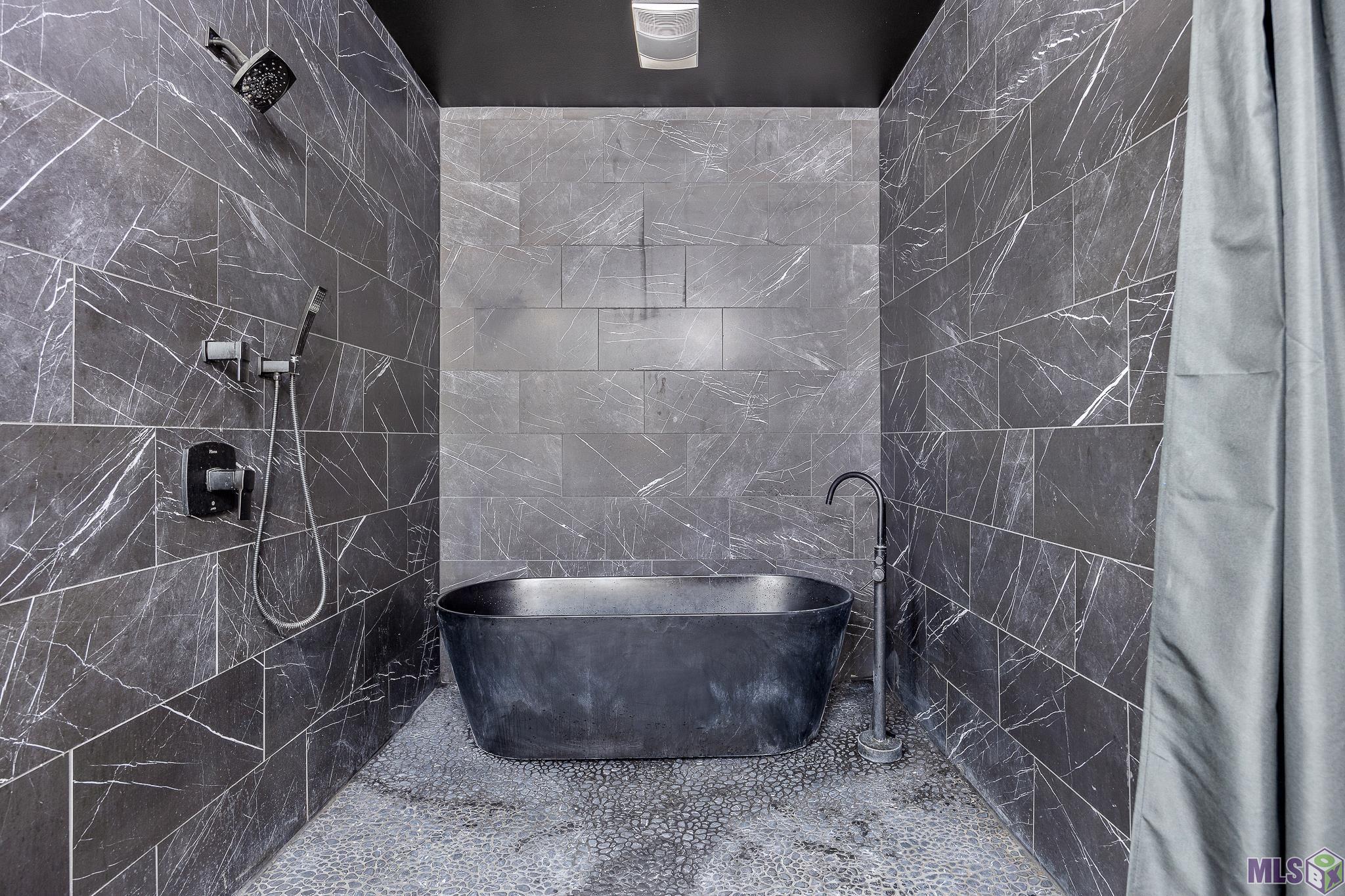 42459 Wesley Howe Road Gonzales, LA 70737 - Photo 12 of 37 Gallery Image 12