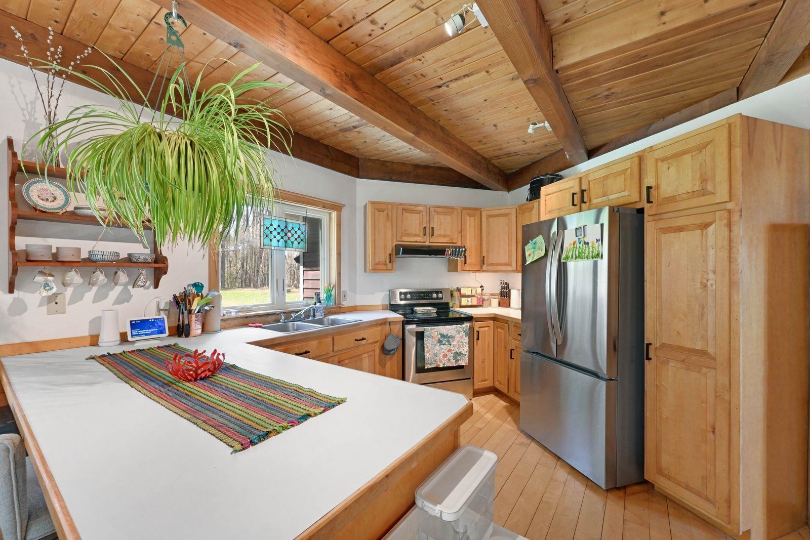 49 View Point Road Putney, VT 05346 - Photo 13 of 47