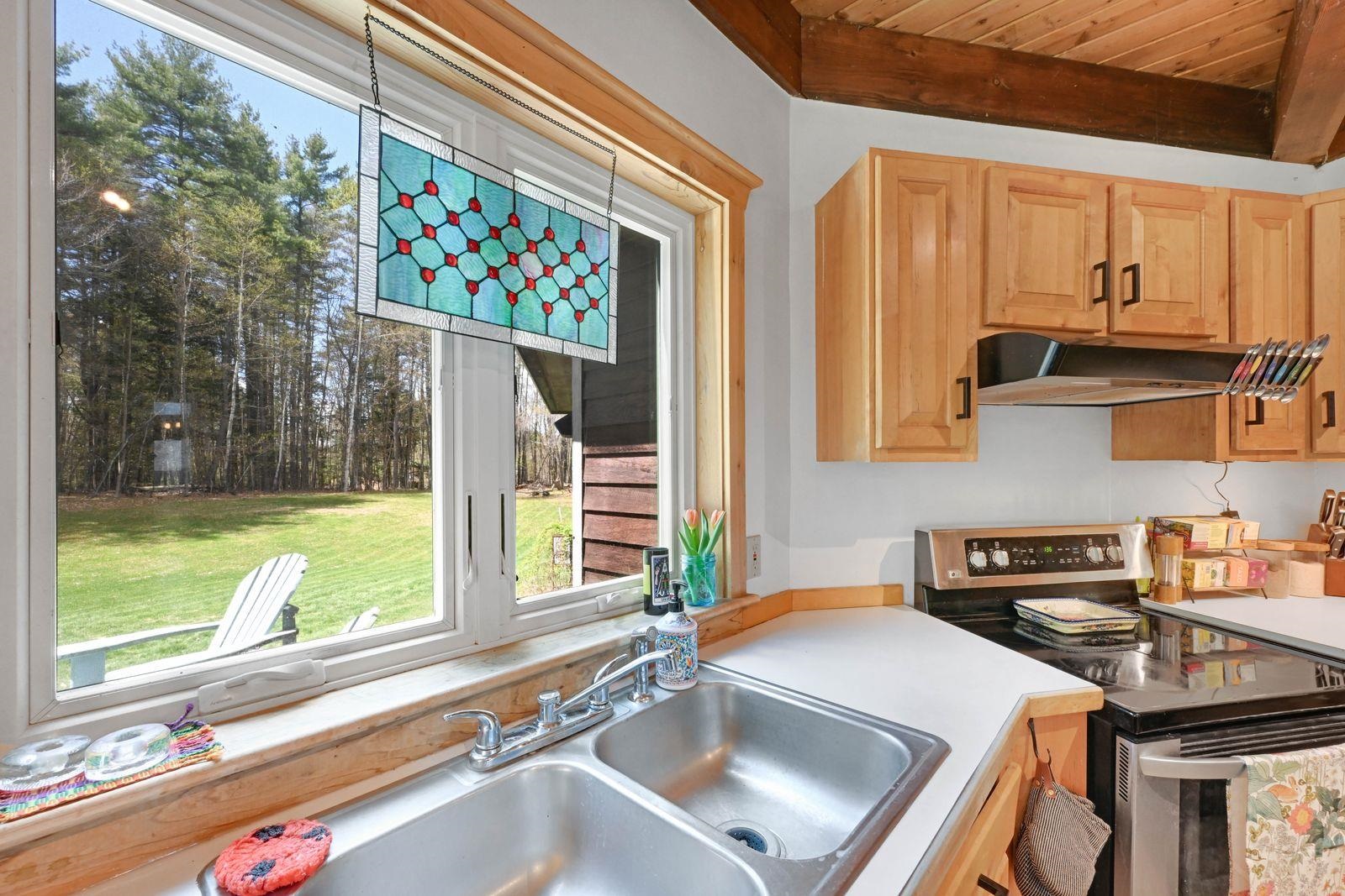 49 View Point Road Putney, VT 05346 - Photo 14 of 47