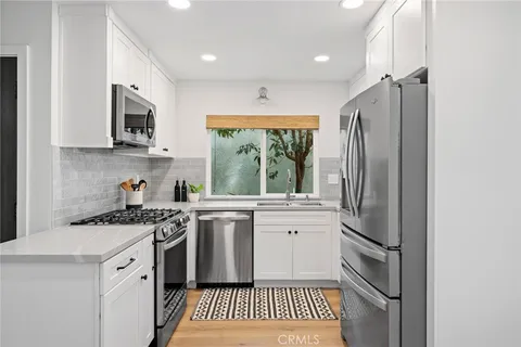 $1,250,000 | 101 Aspen Lane, Costa Mesa, CA 92627