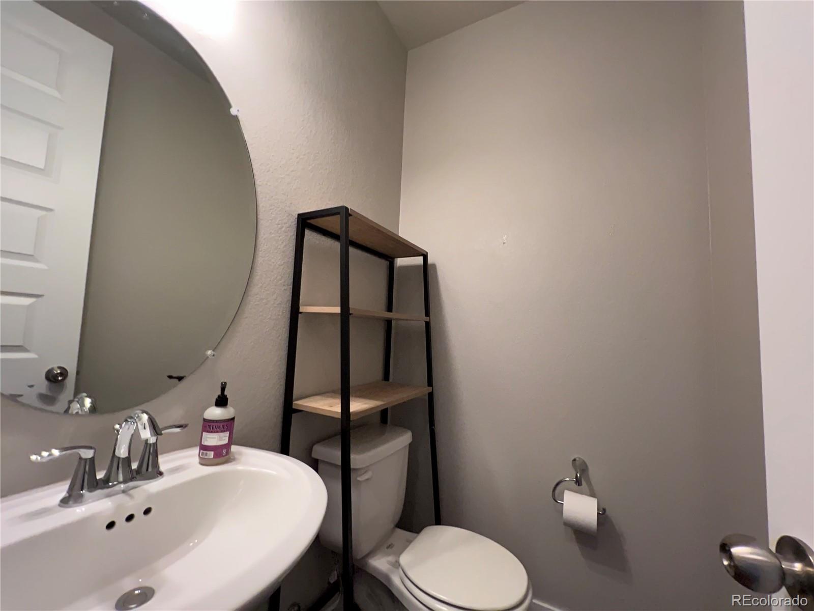 6833 Decatur Street Denver, CO 80221 - Photo 13 of 28