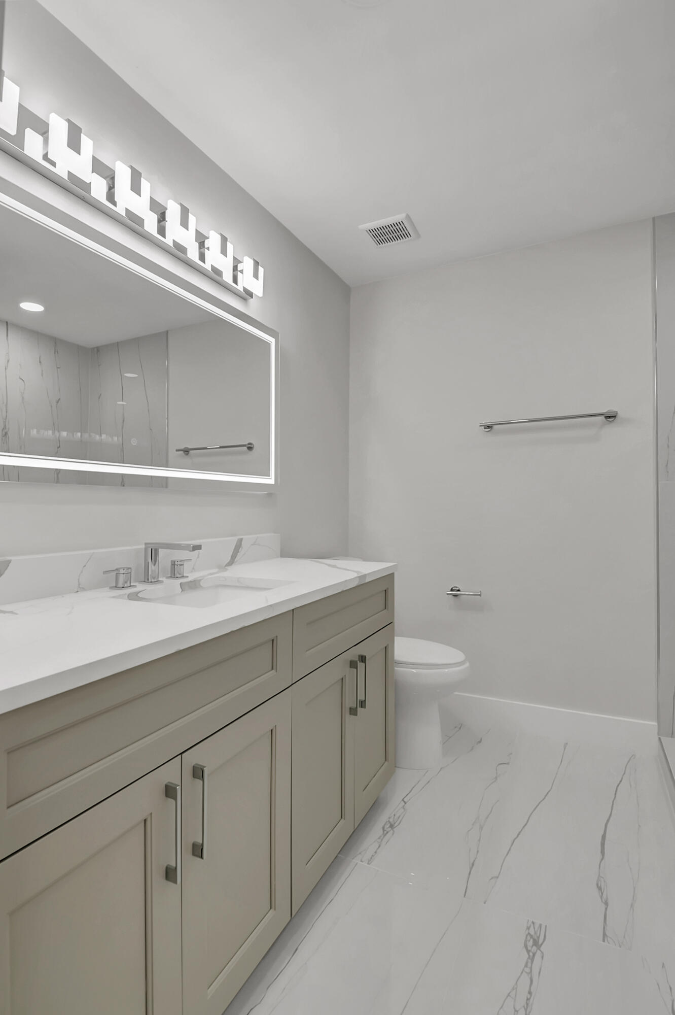 8370 Springlake Drive Boca Raton, FL 33496 - Photo 25 of 50 DSC_1570
