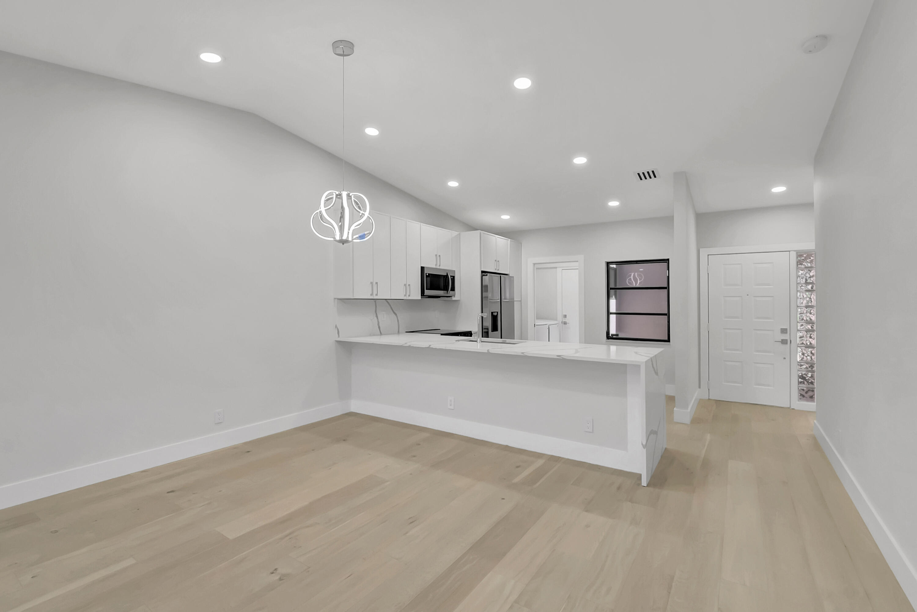 8370 Springlake Drive Boca Raton, FL 33496 - Photo 6 of 50 DSC_1475