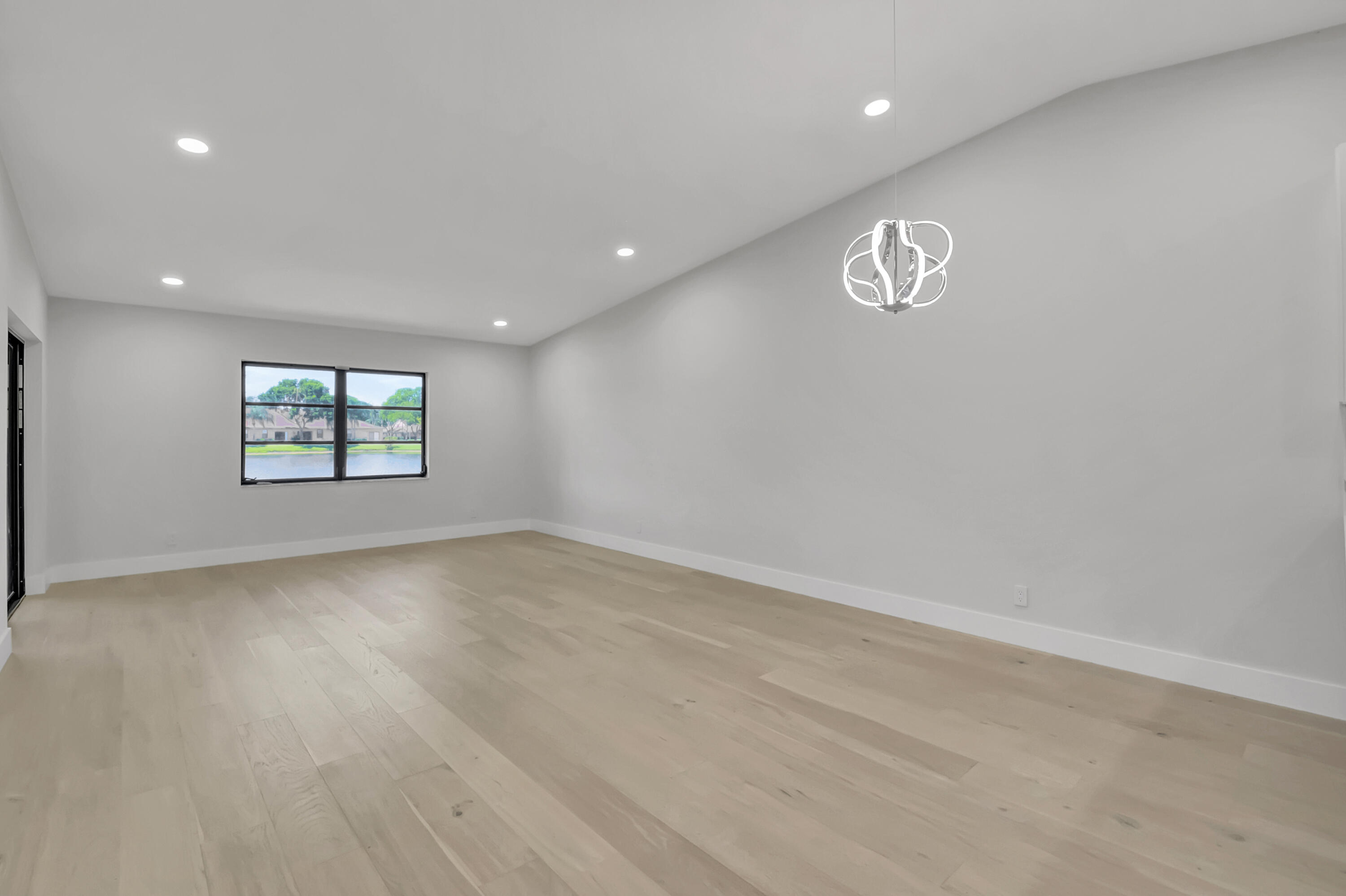 8370 Springlake Drive Boca Raton, FL 33496 - Photo 8 of 50 DSC_1485