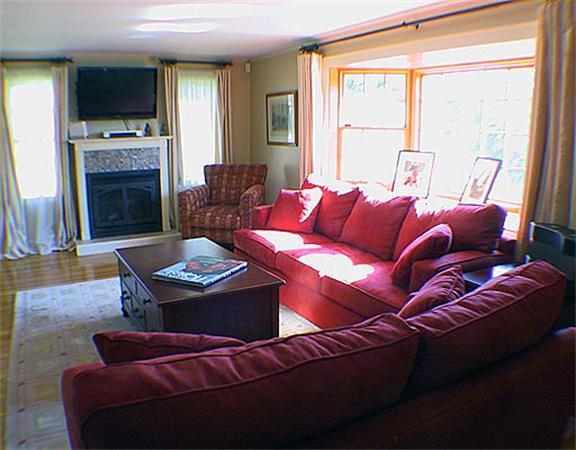 57 Watervale Road Medford, MA 02155 - Photo 2 of 25 Gallery Image 2