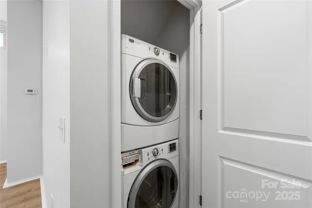 $300,000 | 2076 Euclid Avenue, Charlotte, NC 28203