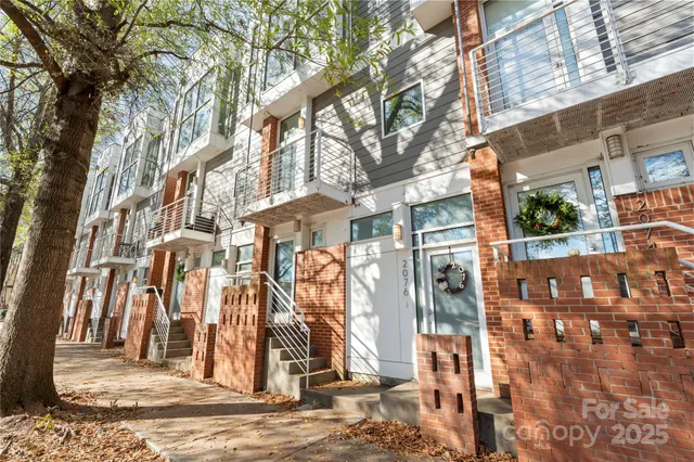 $300,000 | 2076 Euclid Avenue, Charlotte, NC 28203