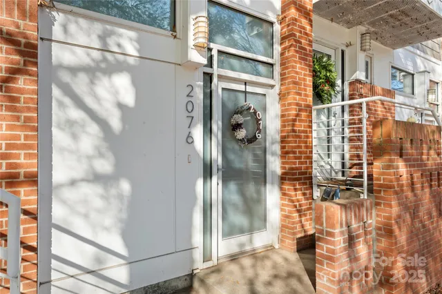 $300,000 | 2076 Euclid Avenue, Charlotte, NC 28203