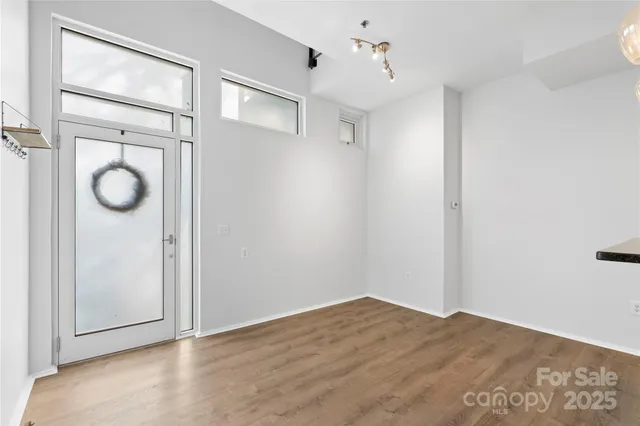 $300,000 | 2076 Euclid Avenue, Charlotte, NC 28203