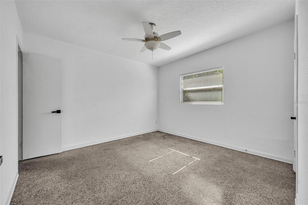1601 Triangle Avenue Orlando, FL 32806 - Photo 19 of 25