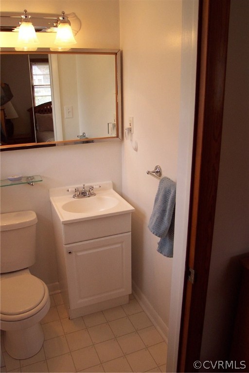 805 Conduit Road Colonial Heights, VA 23834 - Photo 11 of 21 Updated Half Bath attached to Master Bedroom