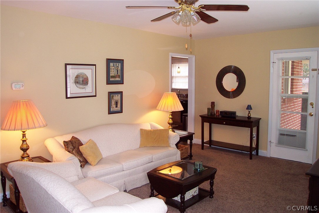 805 Conduit Road Colonial Heights, VA 23834 - Photo 2 of 21 Living Room with side entrance to front Patio