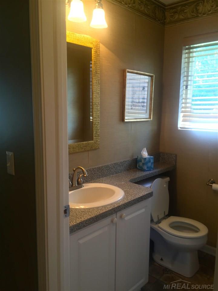 2149 Reagan Drive Rochester Hills, MI 48309 - Photo 19 of 27