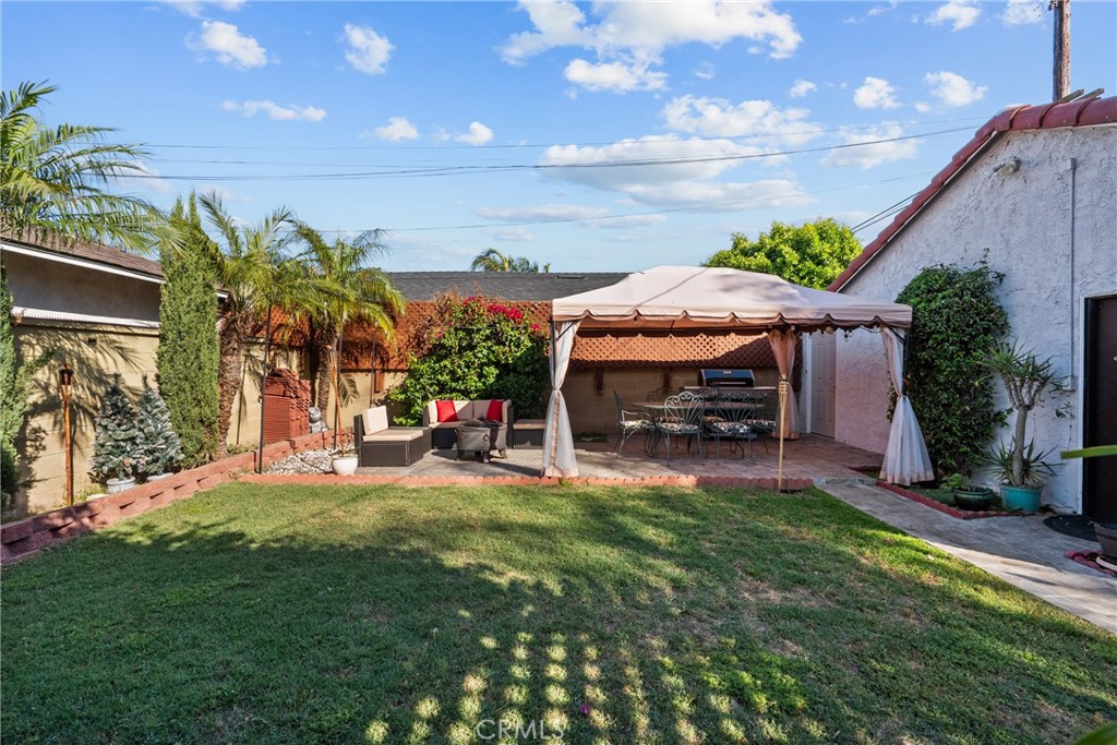 11648 Rives Avenue Downey, CA 90241 - Photo 52 of 58