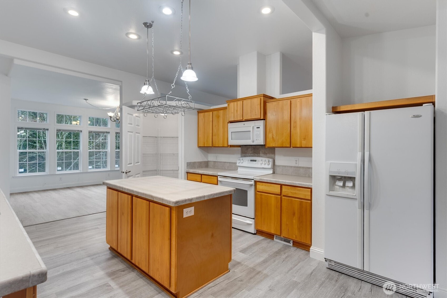 149 Trapper Lane Kelso, WA 98626 - Photo 12 of 40