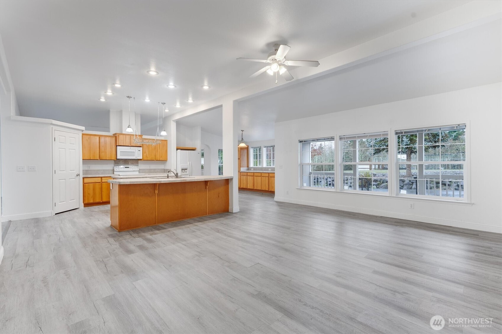 149 Trapper Lane Kelso, WA 98626 - Photo 18 of 40