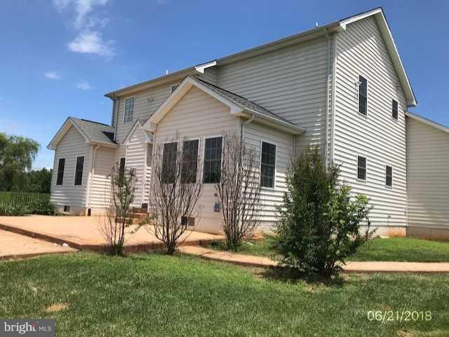 13600 Union Church Road Sumerduck, VA 22742 - Photo 2 of 22 Exterior (Rear)