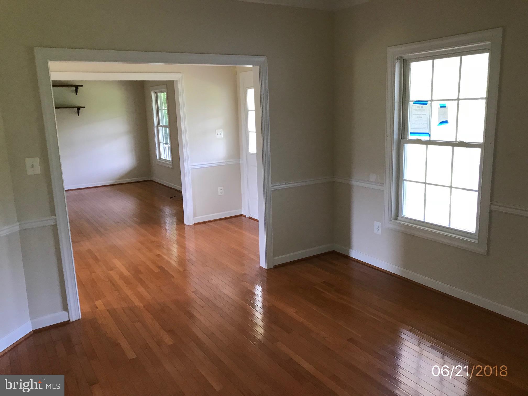 13600 Union Church Road Sumerduck, VA 22742 - Photo 4 of 22 Dining Room