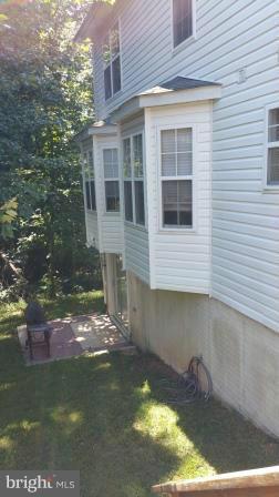 9200 Sandy Creek Road Fort Washington, MD 20744 - Photo 17 of 19 Exterior (Rear)