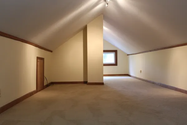 $315,000 | 1503 Hickory Street, Waukegan, IL 60085