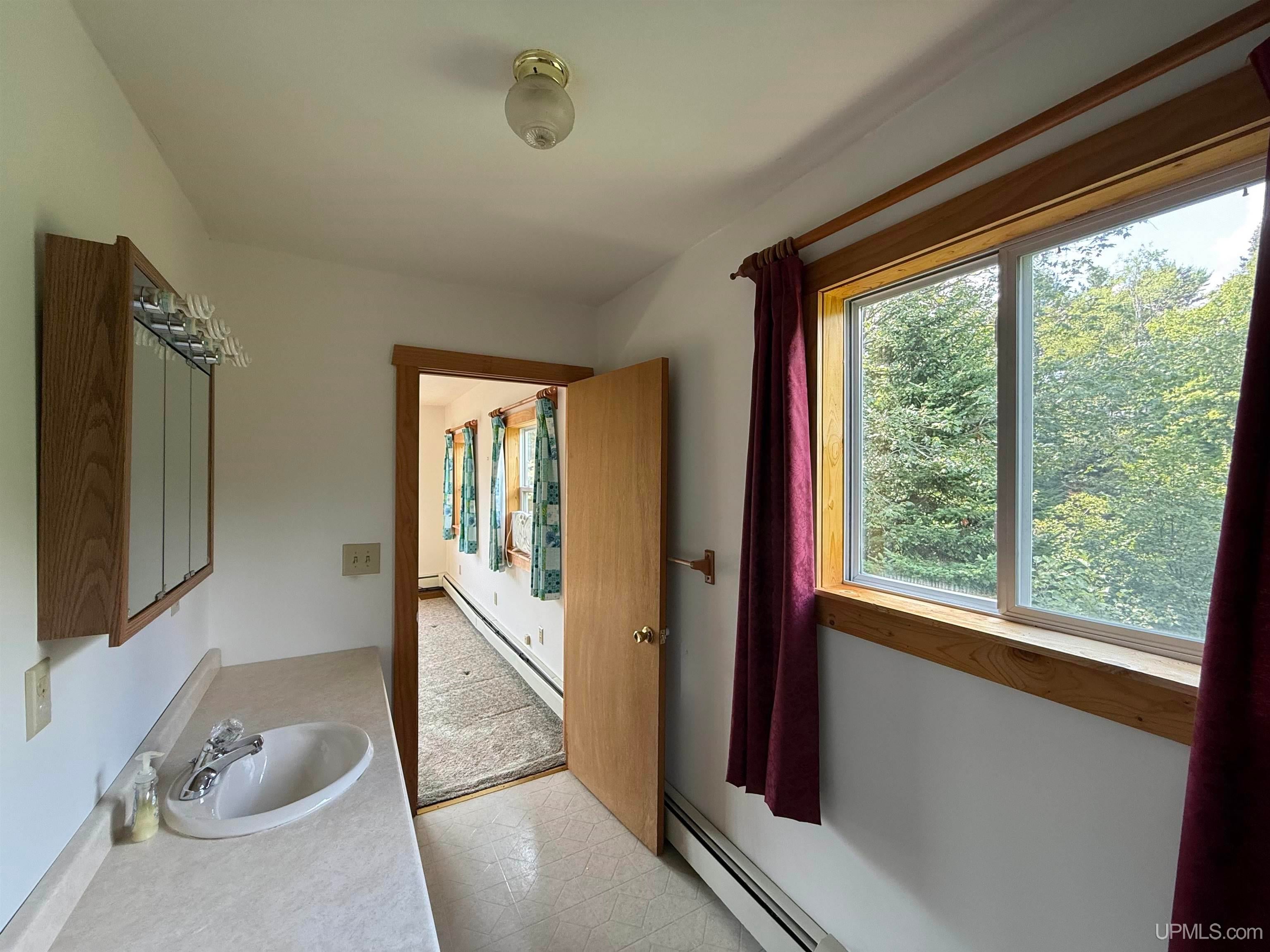 208 Riverside Road Marquette, MI 49855 - Photo 33 of 60 Gallery Image 33
