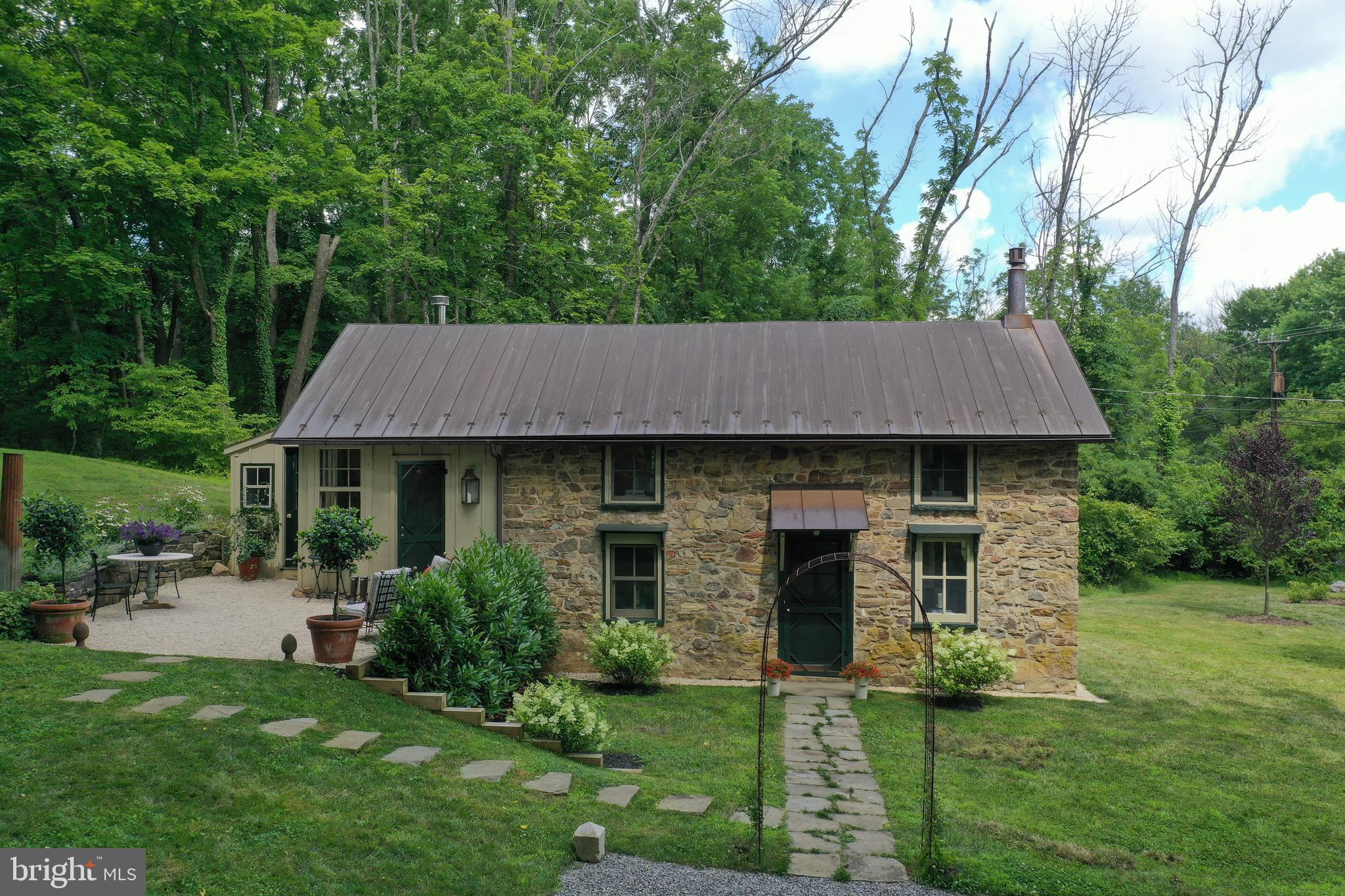 2432 Holicong Road New Hope, PA 18938 - Photo 2 of 62 Gallery Image 2