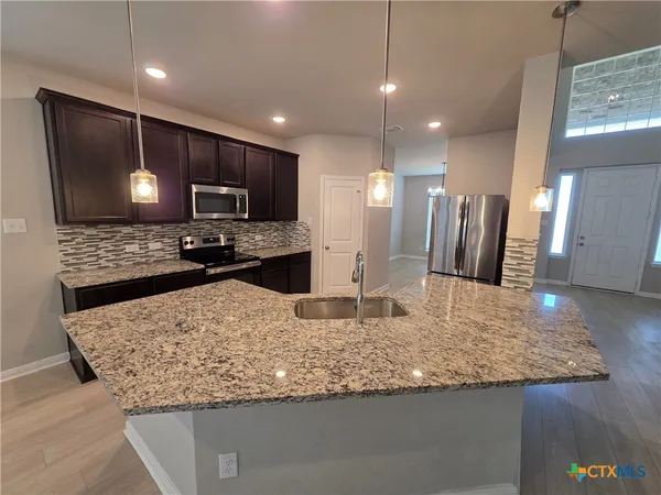 $2,600 | 10001 Kensley Rose Drive, Killeen, TX 76542