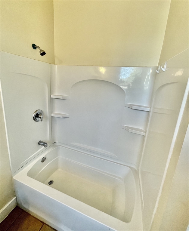 5 Ashland Street Worcester, MA 01609 - Photo 8 of 19