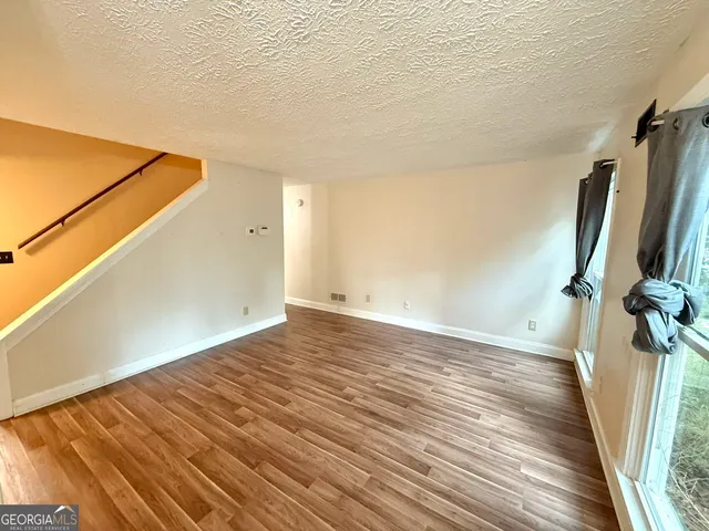 $1,635 | 1220 Kennesaw Trace Court, Kennesaw, GA 30144