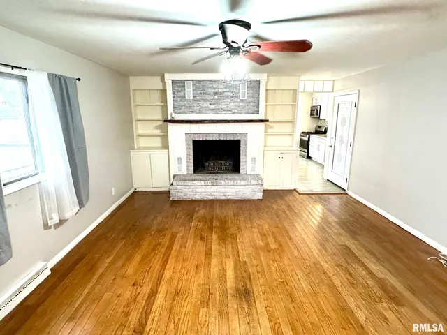 $147,000 | 1660 Elmwood Street, Jacksonville, IL 62650