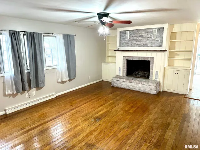 $147,000 | 1660 Elmwood Street, Jacksonville, IL 62650