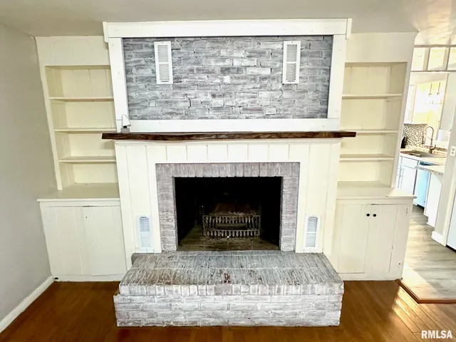 $147,000 | 1660 Elmwood Street, Jacksonville, IL 62650