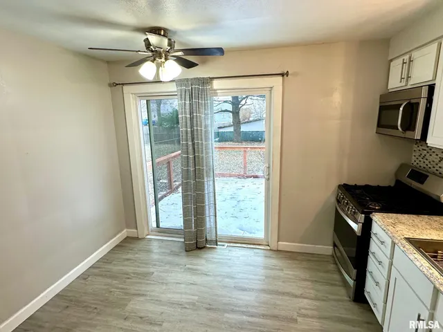 $147,000 | 1660 Elmwood Street, Jacksonville, IL 62650