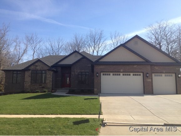 632 Poinsettia Place Springfield, IL 62711 - Photo 2 of 21 Gallery Image 2