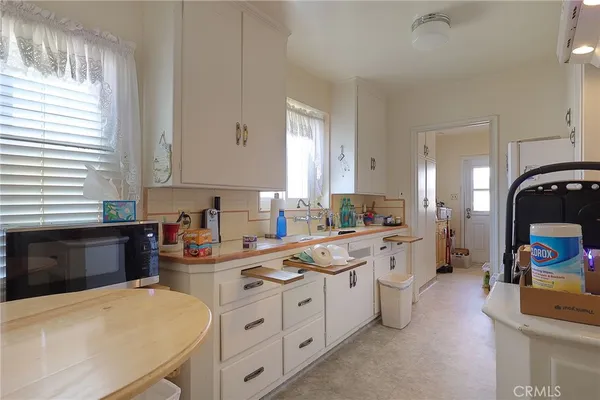 $799,000 | 803 East La Palma Drive, Inglewood, CA 90301