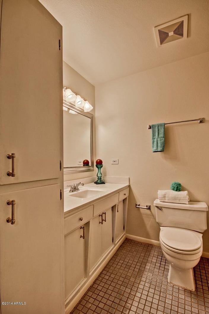 3503 South Terrace Road Tempe, AZ 85282 - Photo 20 of 41 20 Hall Bath 1 E