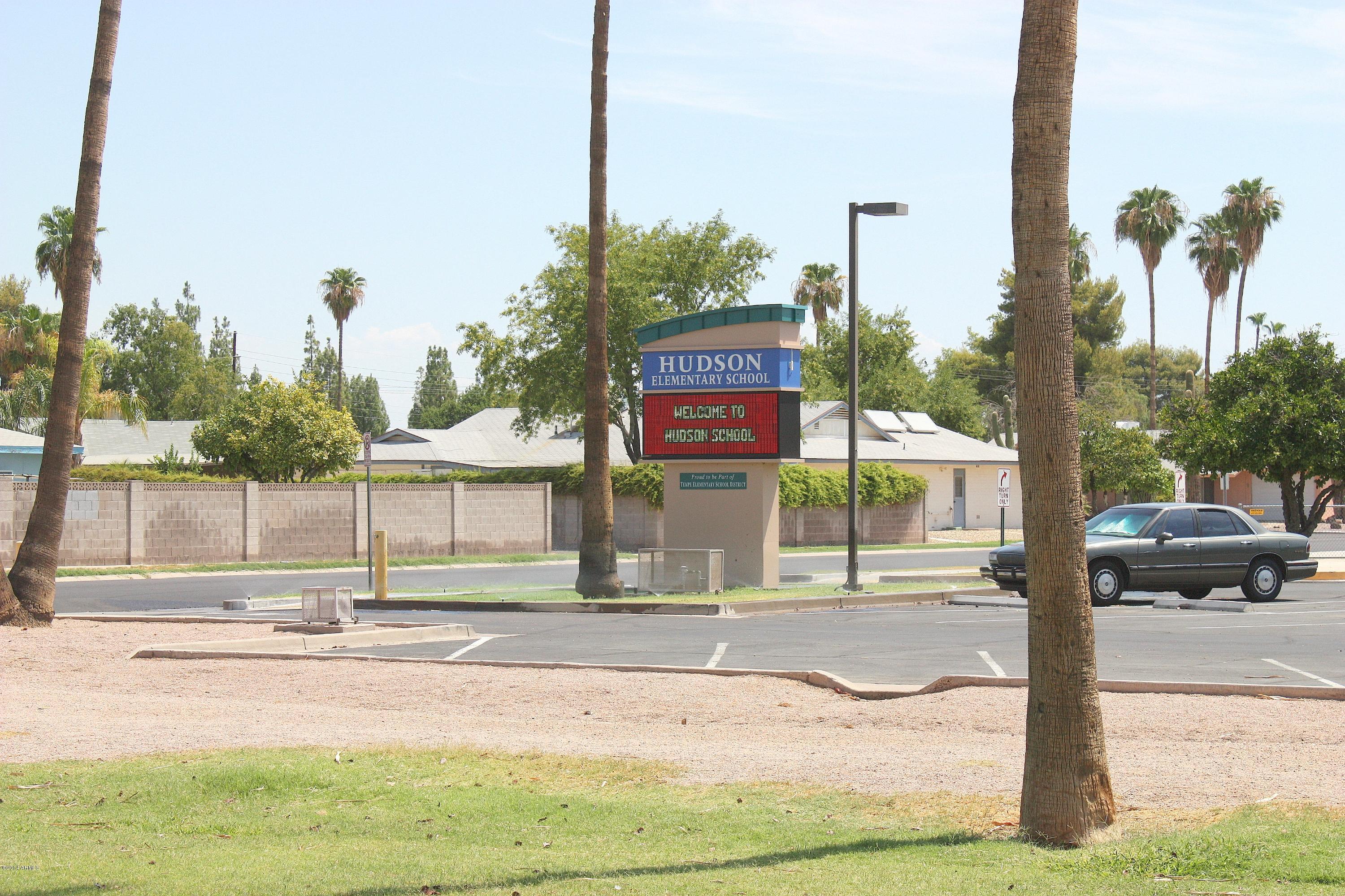 3503 South Terrace Road Tempe, AZ 85282 - Photo 35 of 41 35 Hudson 1