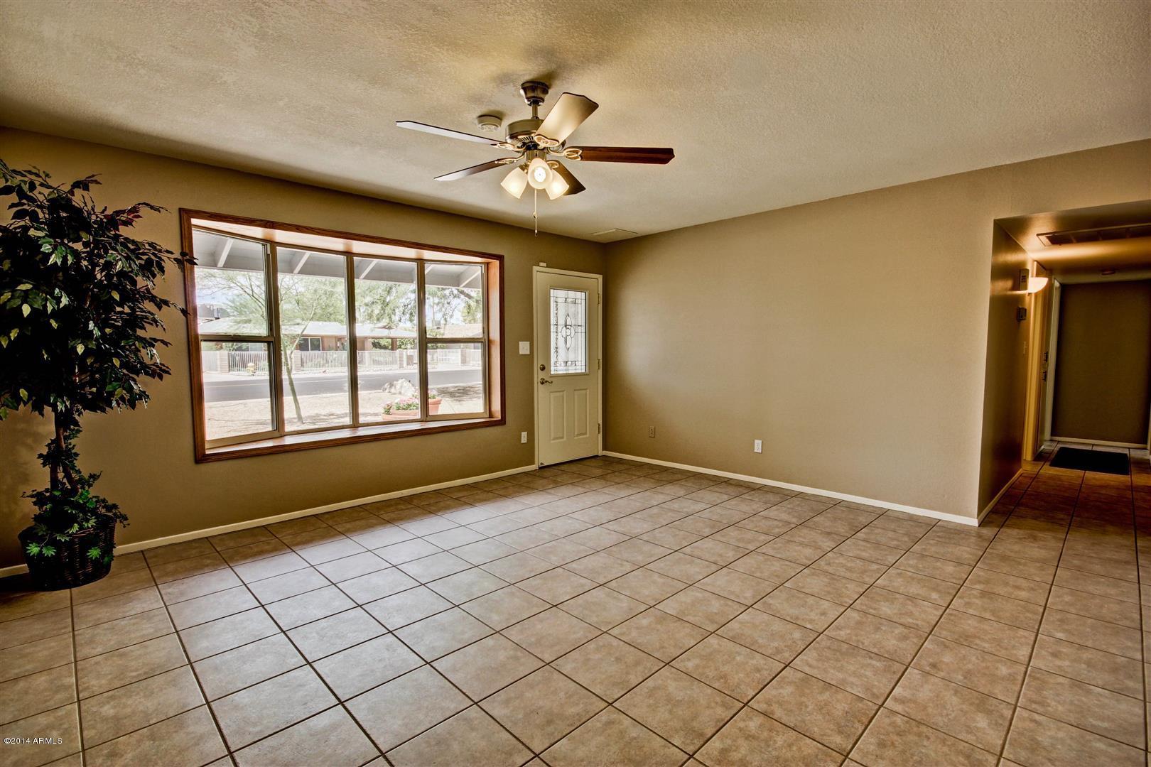 3503 South Terrace Road Tempe, AZ 85282 - Photo 6 of 41 6 Living Room 3 E