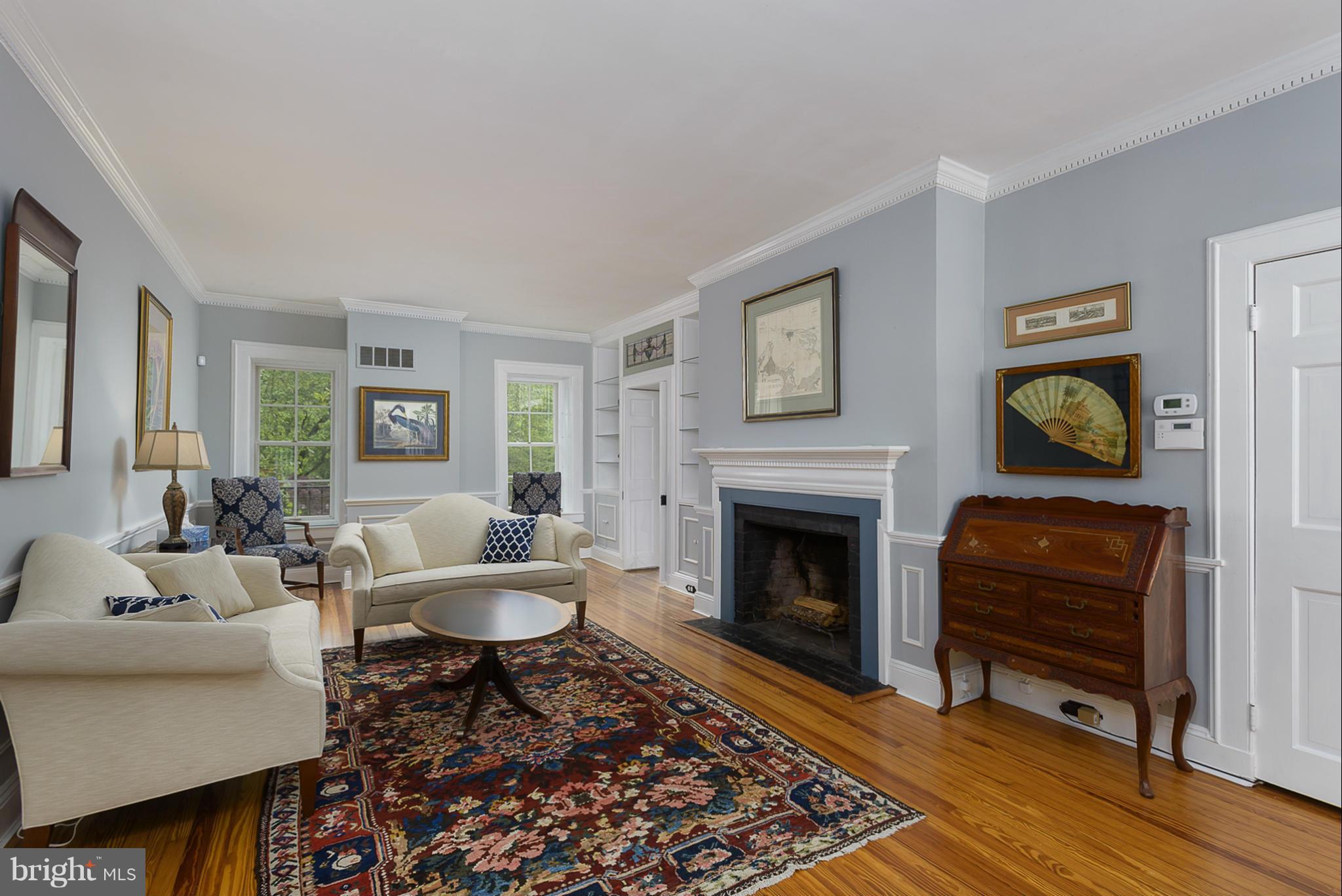 2407 Pickwick Road Baltimore, MD 21207 - Photo 2 of 30 Living Room