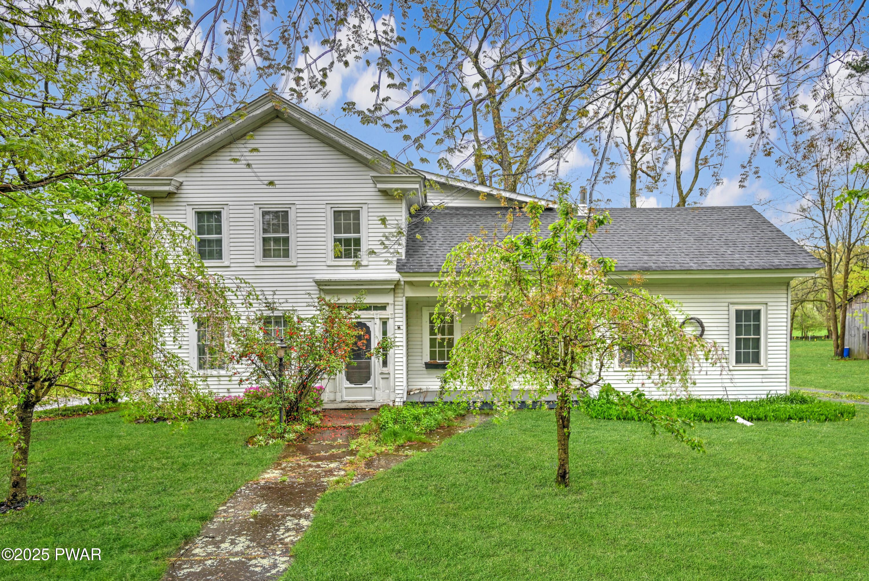 580-584 Sterling Road Newfoundland, PA 18445 - Photo 1 of 87 DSC_0968_69_70