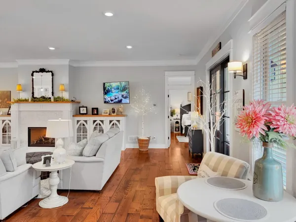 $935,000 | 133 East Hanover Street, Pentwater, MI 49449