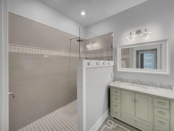 $935,000 | 133 East Hanover Street, Pentwater, MI 49449