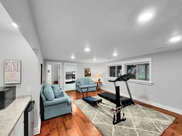 $935,000 | 133 East Hanover Street, Pentwater, MI 49449