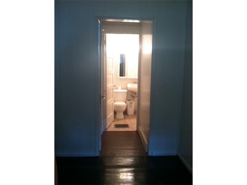 200 Edgewood Road Economy, PA 15143 - Photo 11 of 12 Full Bath.