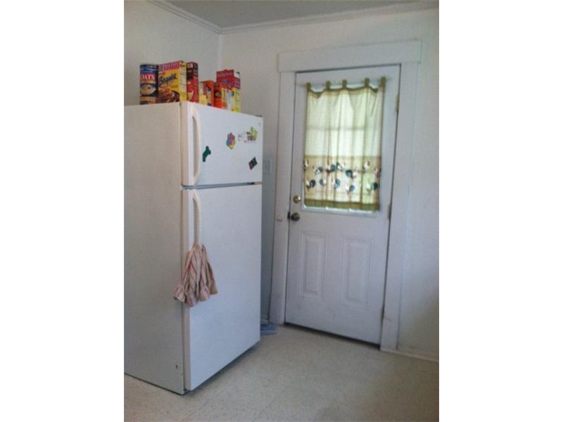 200 Edgewood Road Economy, PA 15143 - Photo 8 of 12 Kitchen.