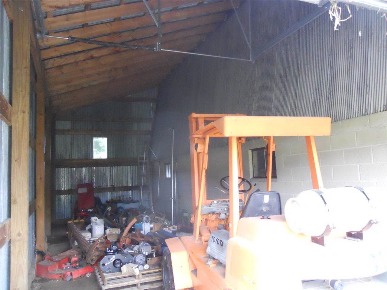10133 Fulmer Road Millington, MI 48746 - Photo 46 of 98 21500522-45.JPG